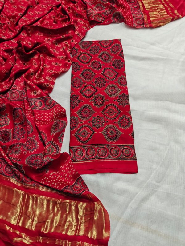 handblock print modal (blue)