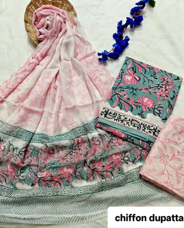 handblock print with chiffon dupatta (light purple)