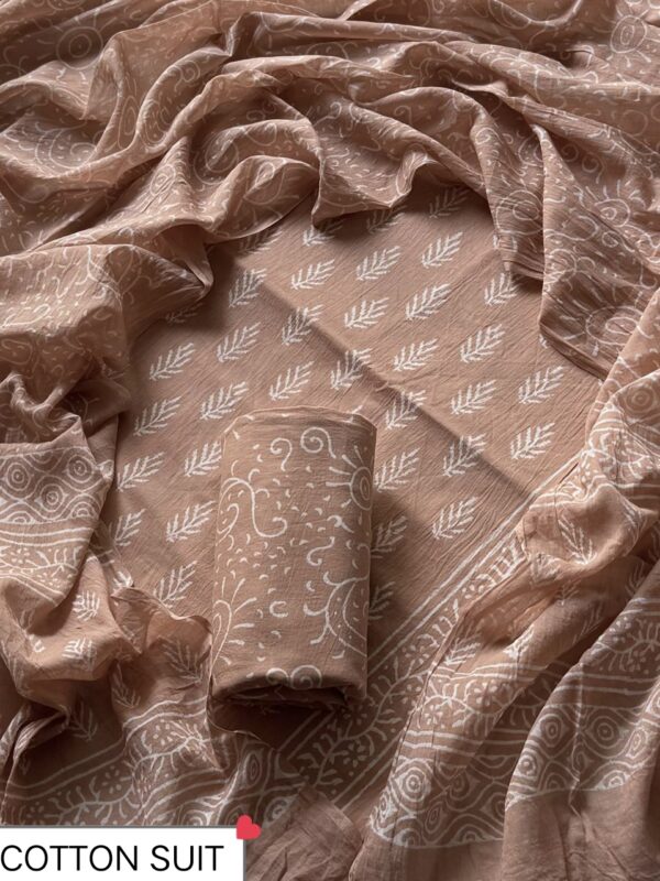 handblock print mul cotton (white with yellow border) handblock print mul cotton (white with yellow border)