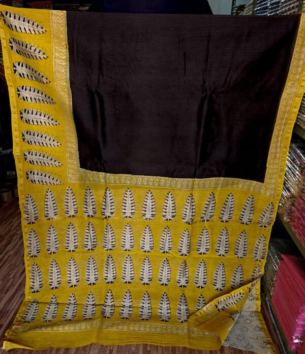 handblock print silk sarees (white floral printed) handblock print silk sarees (white floral printed)