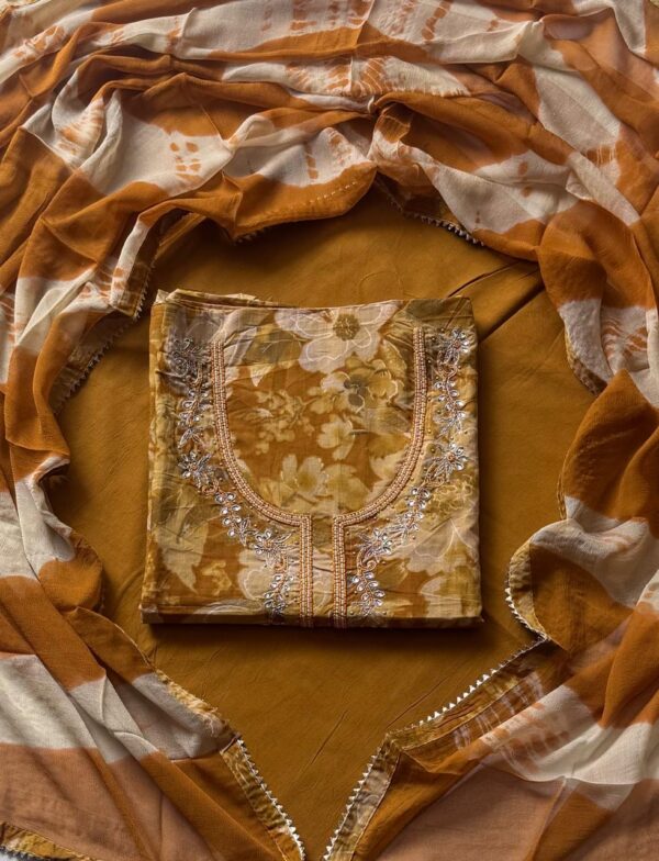 handblock print with chiffon dupatta