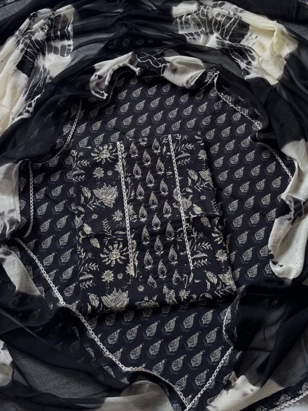 handblock print with chiffon dupatta